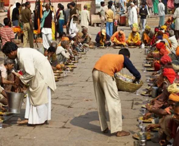Feed the poor & needy at Haridwar